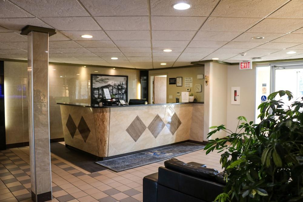 Homestay Express Airdrie Exterior foto