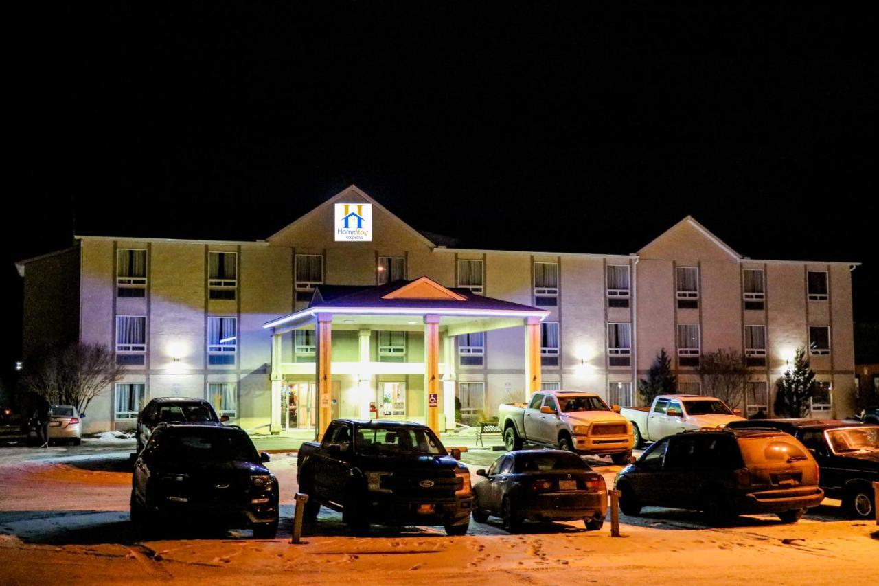 Homestay Express Airdrie Exterior foto